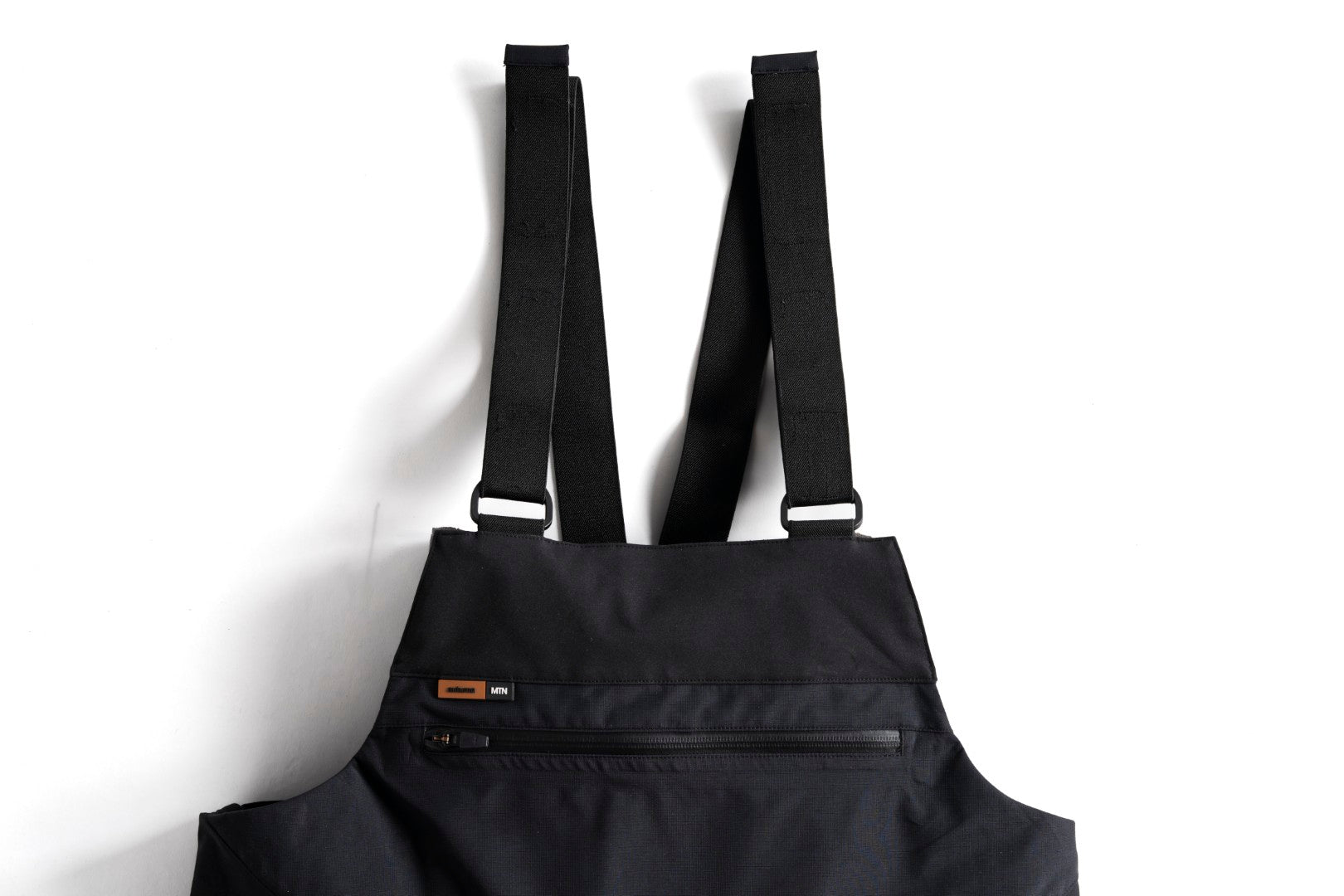 Butte 3L Bib